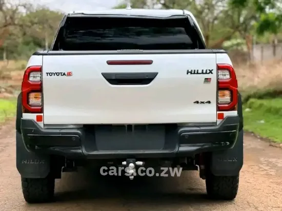 Picture of Toyota Hilux GD6 2025