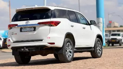 Picture of Toyota Fortuner 2017
