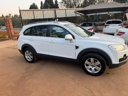 Picture of Chevrolet Captiva 2012