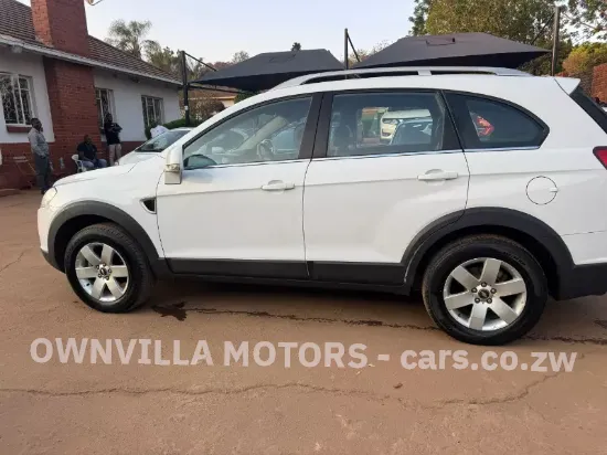 Picture of Chevrolet Captiva 2012