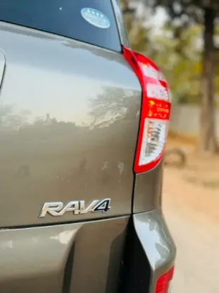 Picture of Toyota Rav4 2015