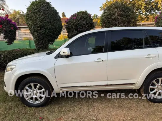 Picture of Toyota Vanguard 2014