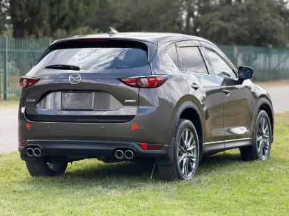 Picture of Mazda CX-5 2017