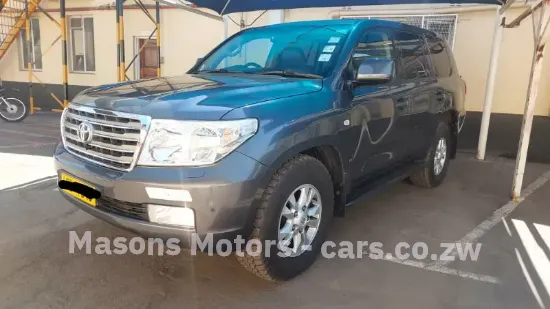 Picture of Toyota Land Cruiser 2010