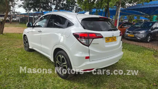 Picture of Honda Vezel 2016