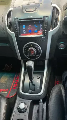 Picture of Isuzu KB300 2017