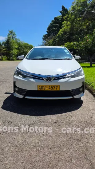Picture of Toyota Corolla 2017