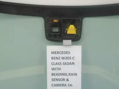 Picture of Windscreen Mercedes Benz W205
