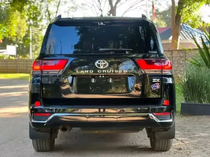 Picture of Toyota Land Cruiser 2024