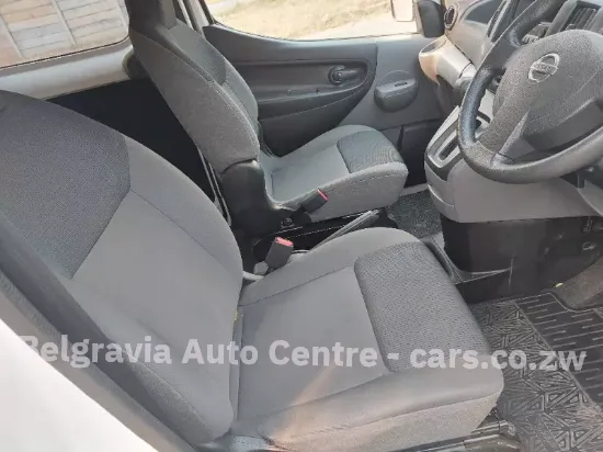 Picture of Nissan NV200 2019