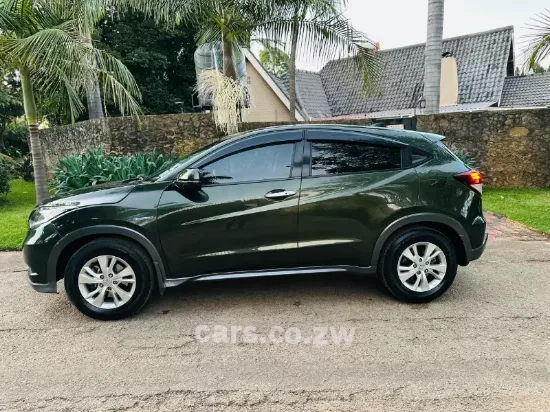 Picture of Honda Vezel 2015