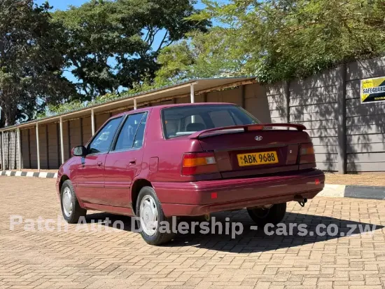 Picture of Hyundai Excel 1998