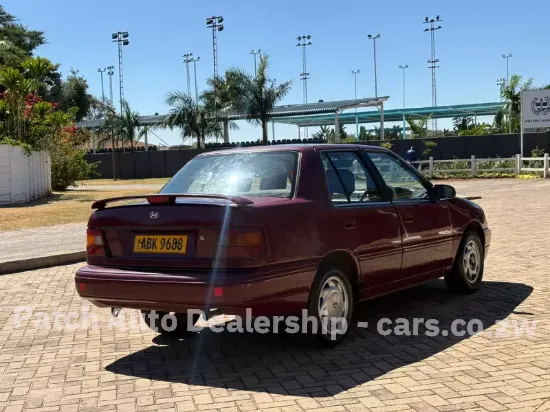 Picture of Hyundai Excel 1998