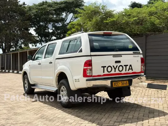 Picture of Toyota Hilux 2015