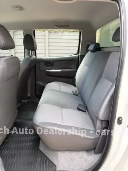 Picture of Toyota Hilux 2015