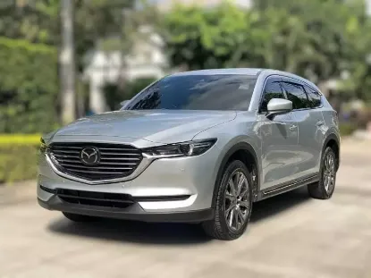 Picture of Mazda CX-8 6/7 seaters for hire!