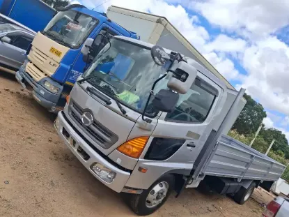 Picture of Hino Dutro 2013