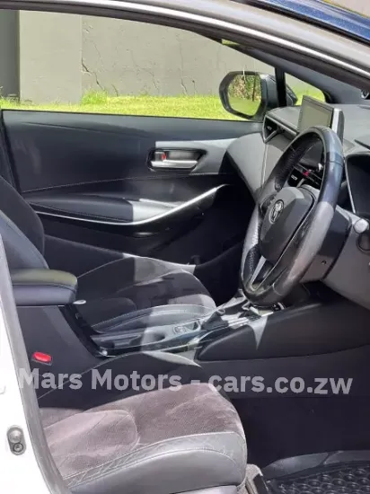 Picture of Toyota Corolla 2022