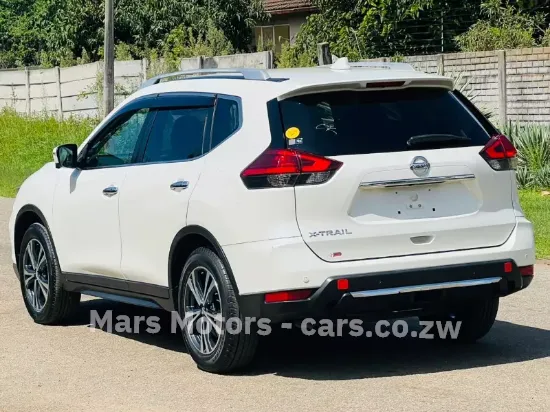 Picture of Nissan X-Trail 2019