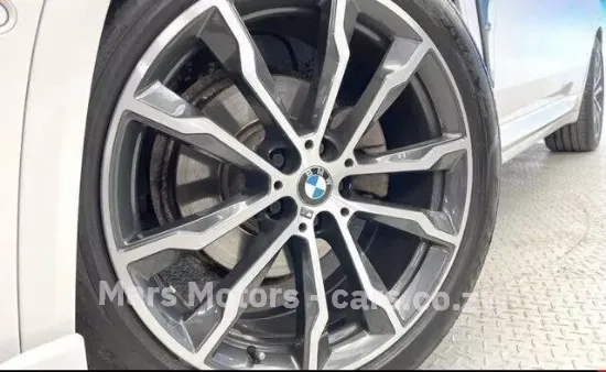 Picture of BMW X3 2019