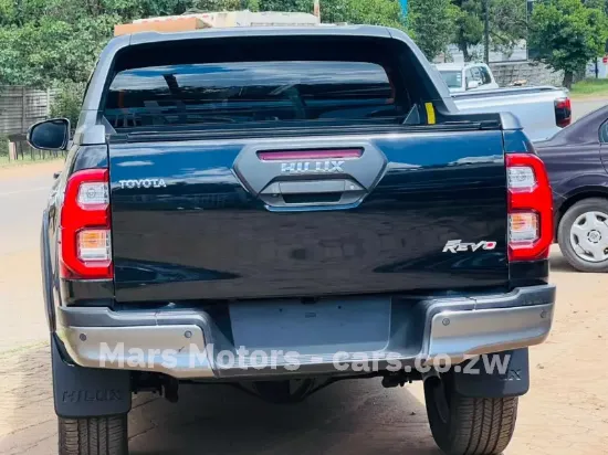 Picture of Toyota Hilux 2020