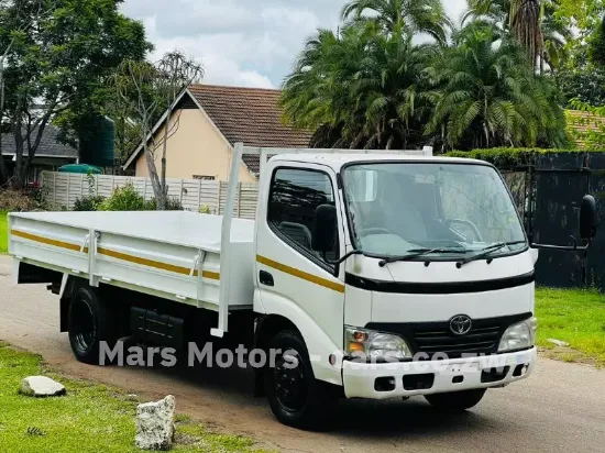 Picture of Toyota Dyna 2008