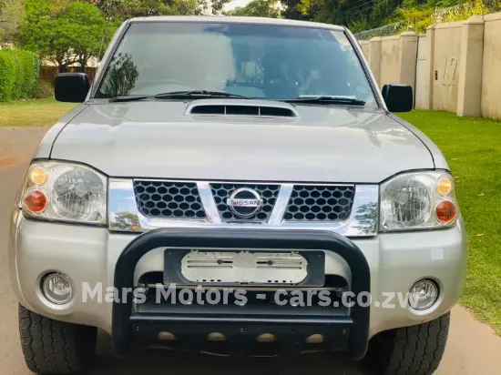 Picture of Nissan Hardbody 2017