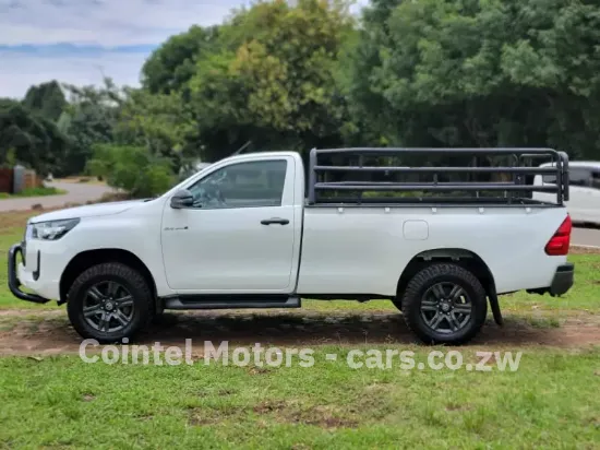 Picture of Toyota Hilux Raider 2023