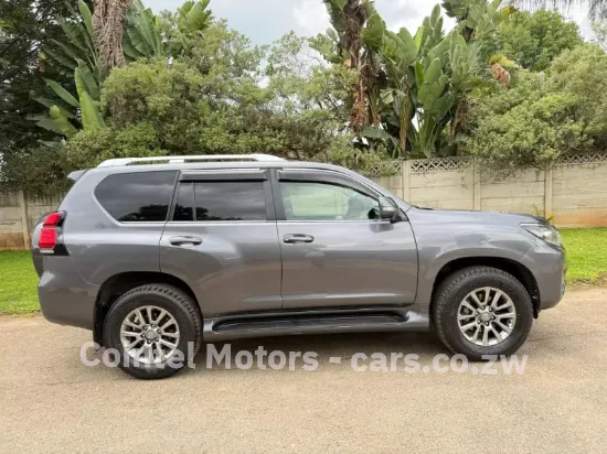 Picture of Toyota Land Cruiser Prado 2020