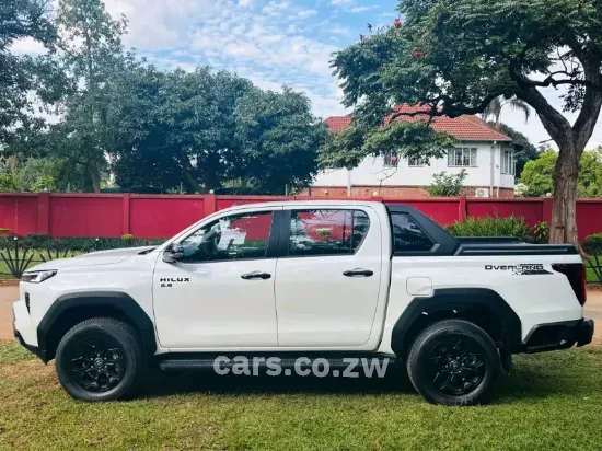 Picture of Toyota Hilux 2026