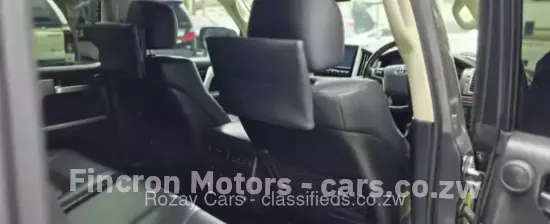 Picture of Toyota Land Cruiser 2020