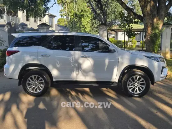 Picture of Toyota Fortuner 2022