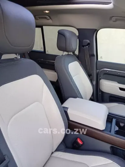 Picture of Land Rover Defender 2024