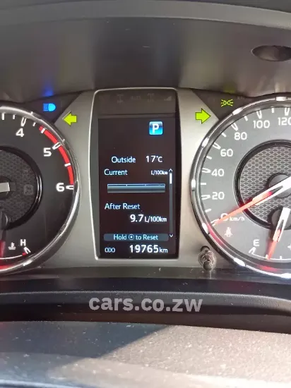 Picture of Toyota Hilux 2024