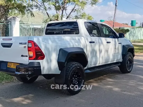 Picture of Toyota Hilux 2024
