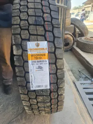 Picture of 295/80R22.5