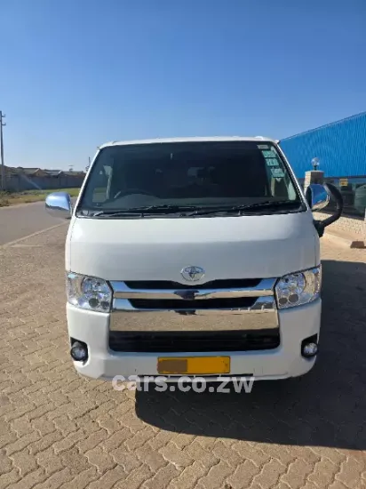 Picture of Toyota Hiace 2017
