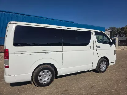 Picture of Toyota Hiace 2017