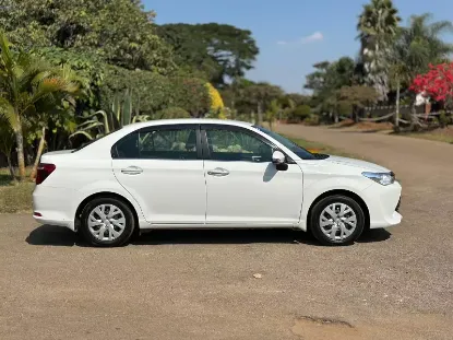 Picture of Toyota Axio 2016