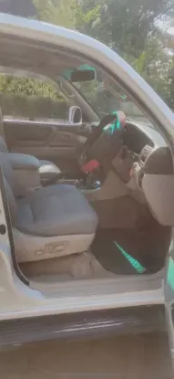 Picture of Toyota Land Cruiser 2000