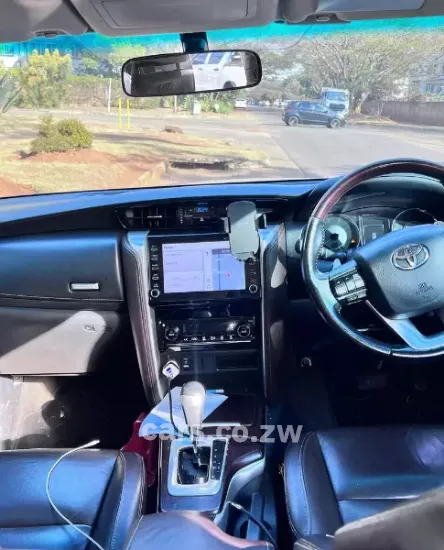 Picture of Toyota Fortuner 2020