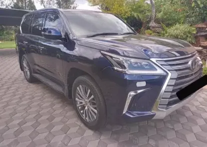 Picture of Lexus LX 2021