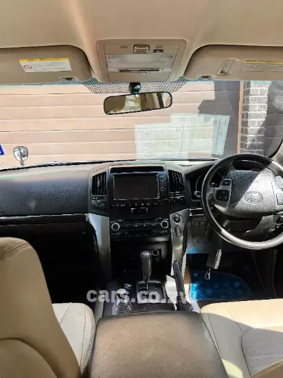 Picture of Toyota Land Cruiser 2008