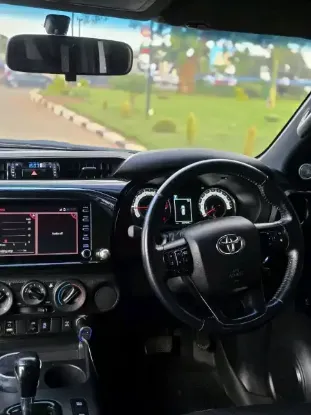 Picture of Toyota Hilux 2020