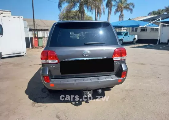 Picture of Toyota Land Cruiser 2012
