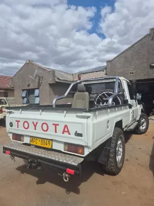 Picture of Toyota Land Cruiser 2009