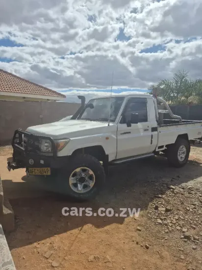 Picture of Toyota Land Cruiser 2009
