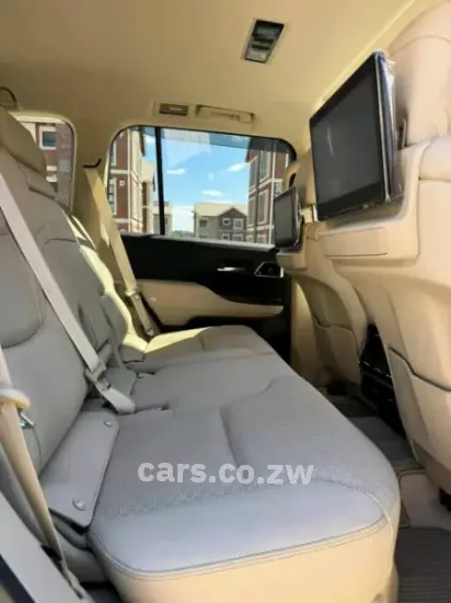 Picture of Toyota Land Cruiser 2024