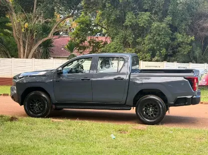 Picture of Toyota Hilux 2026
