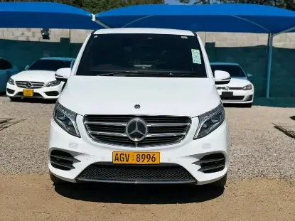 Picture of Mercedes Benz V-Class 2018